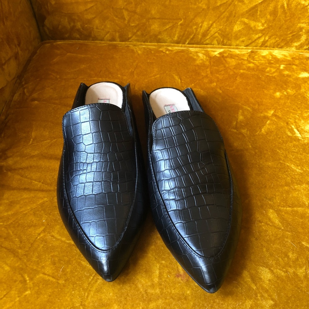 Chinese Laundry Snakeskin Mules